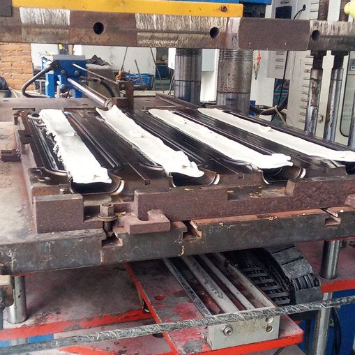 Choosing the Right Long Hot Water Bottle